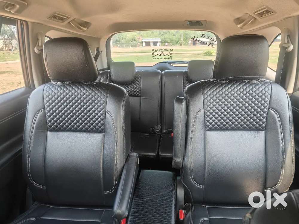 Toyota Innova Hycross 2024 Variant