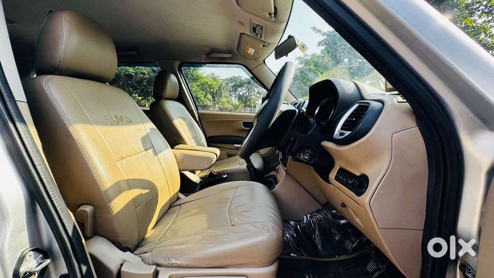 Mahindra Tuv 300 T8, 2016, Diesel