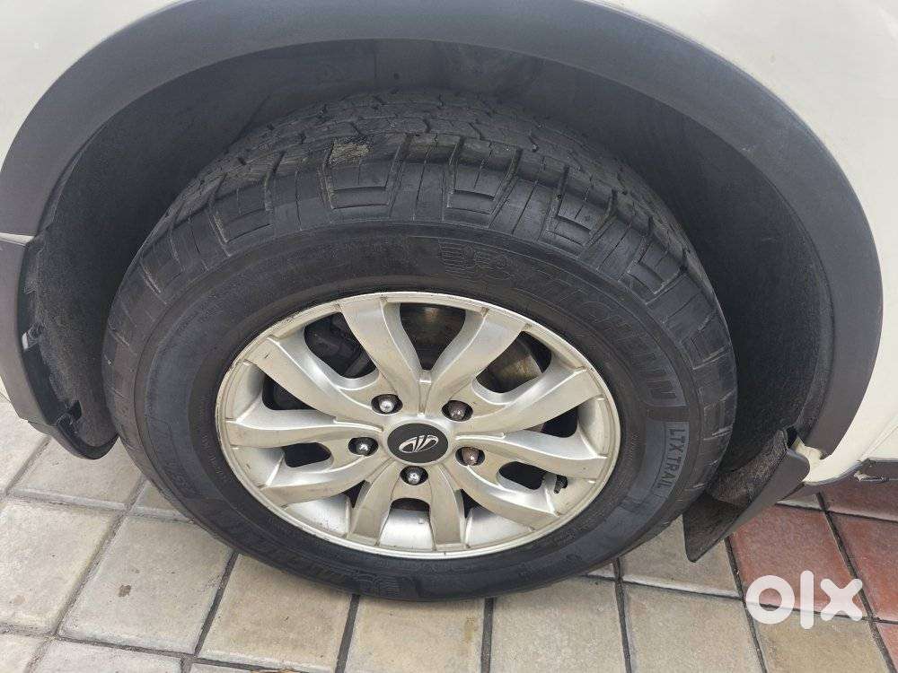 Mahindra XUV500 W10 2WD, 2016, Diesel