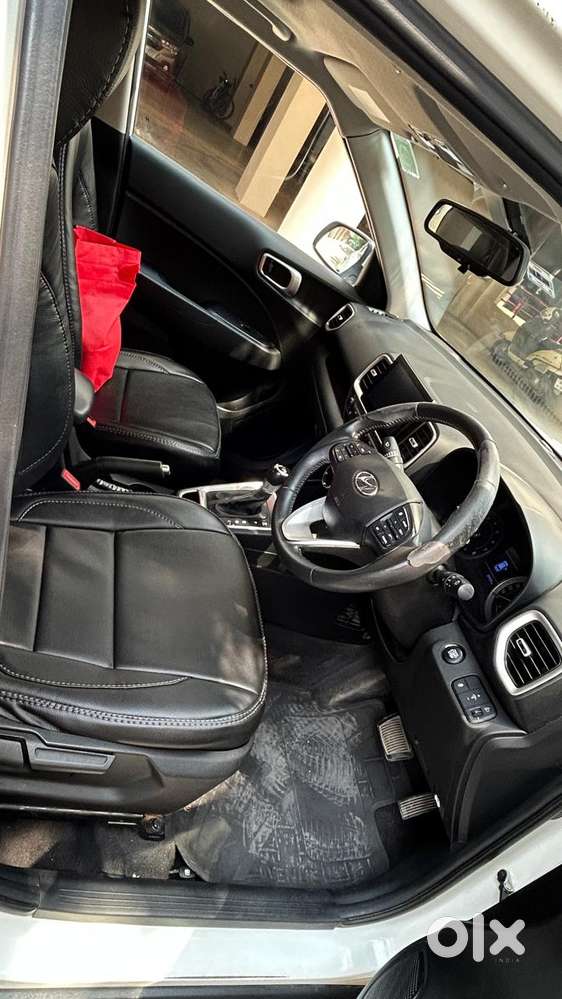 Hyundai Venue Sx+ At, 2019, Petrol