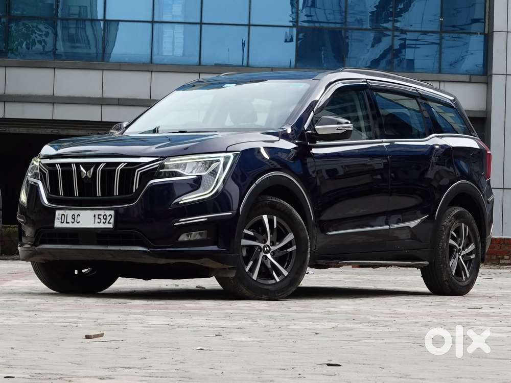Mahindra Xuv700 Ax 5 Petrol Mt Str (e), 2022