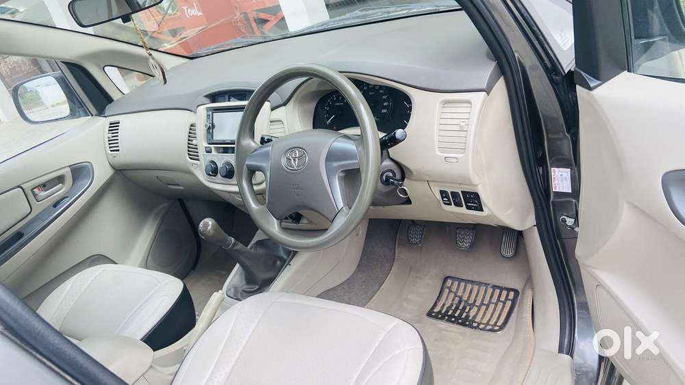 Toyota Innova 2.5 G (diesel) 7 Seater, 2014, Diesel