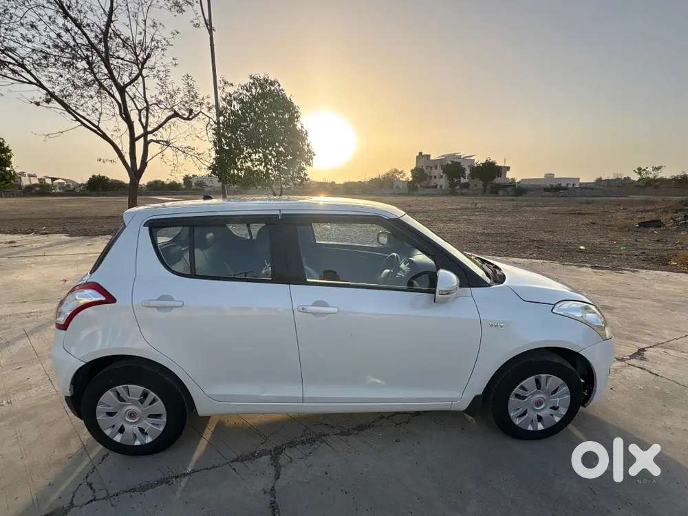 Maruti Swift Vxi 2013