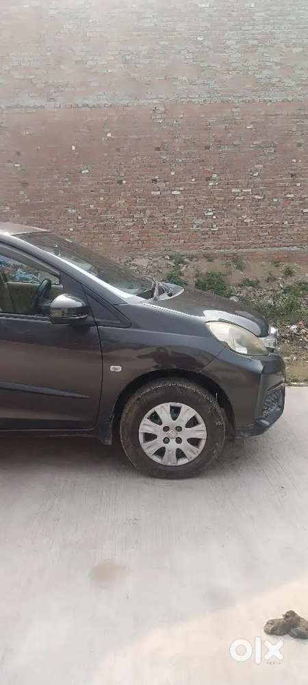 Honda Amaze 2017 Cng & Hybrids Well Maintained