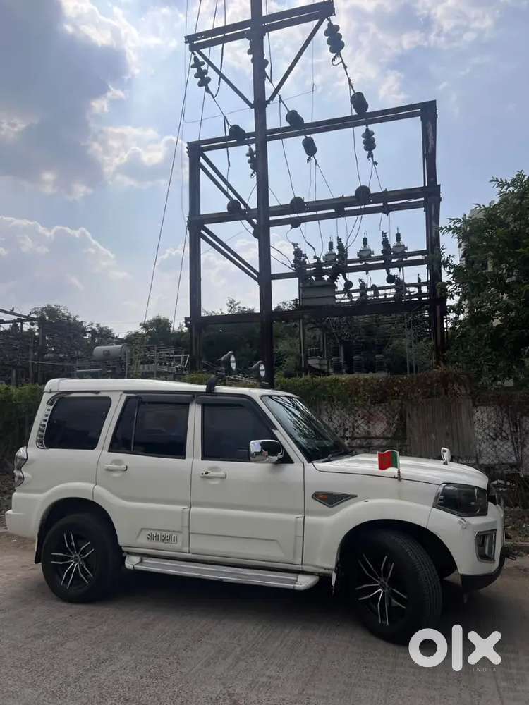 Mahindra Scorpio 2.2 2015