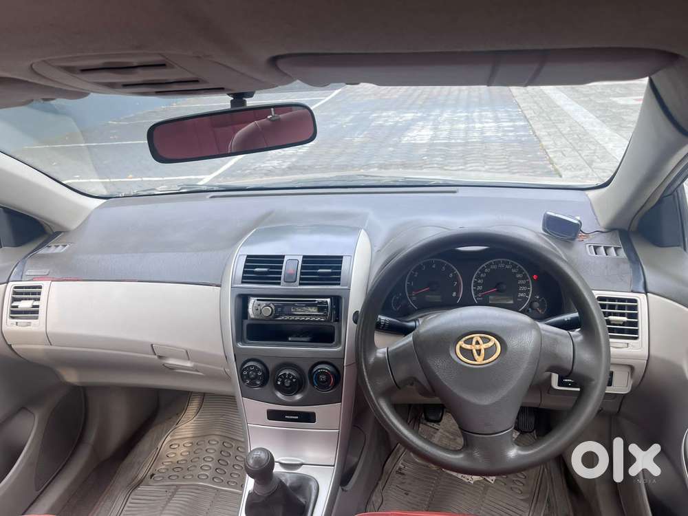 Toyota Corolla Altis 1.8 J, 2009, Petrol