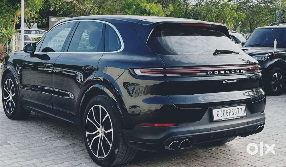 Porsche Cayenne Turbo S, 2024, Petrol