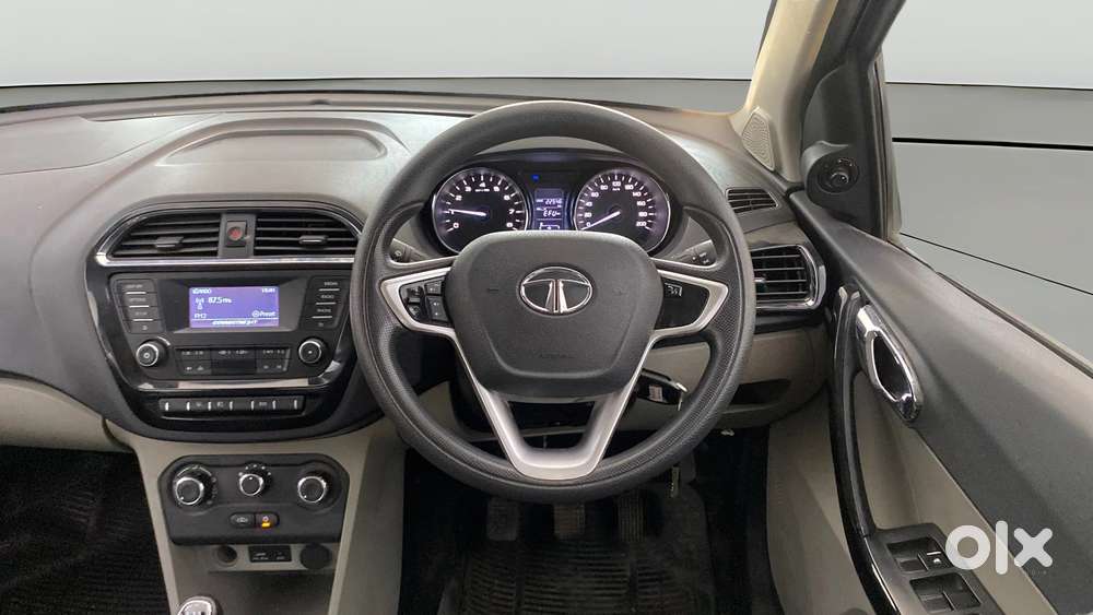 Tata Tiago 1.2 Revotron Xz, 2016, Petrol