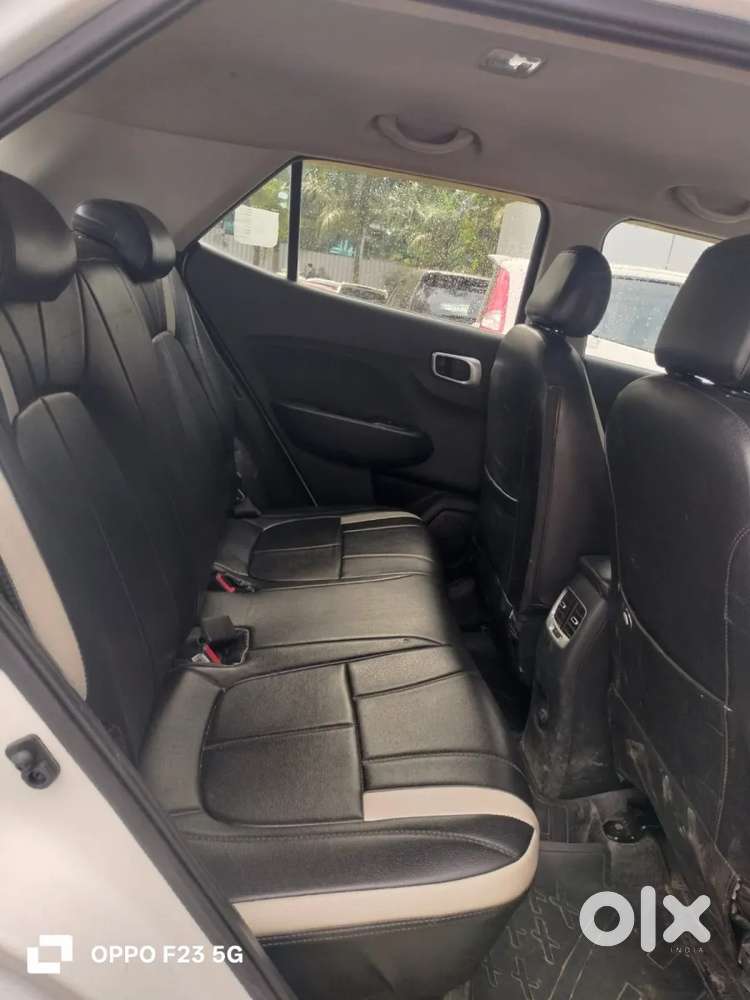 Hyundai Venue S 1.2 Petrol, 2022, Petrol