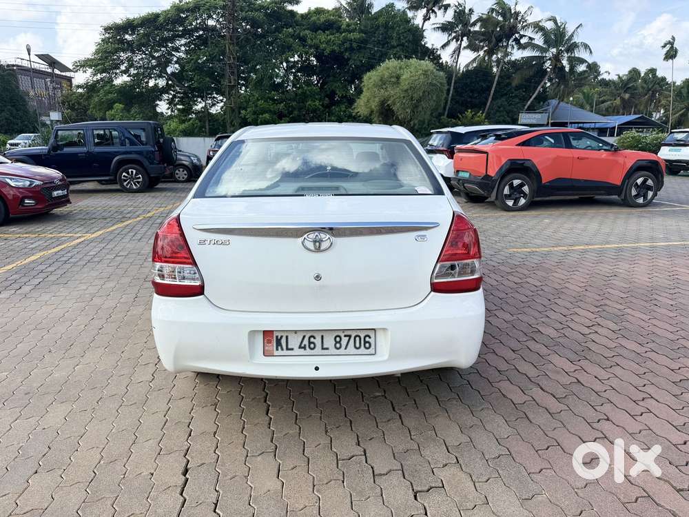Toyota Etios G, 2015, Petrol