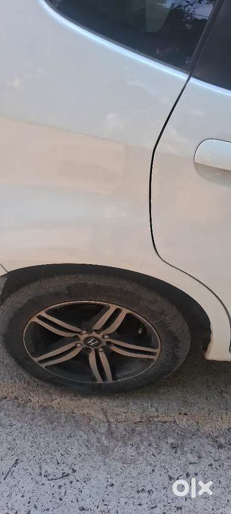 Honda Jazz 2009 Petrol 135000 Km Driven,tyre Good Condition,
