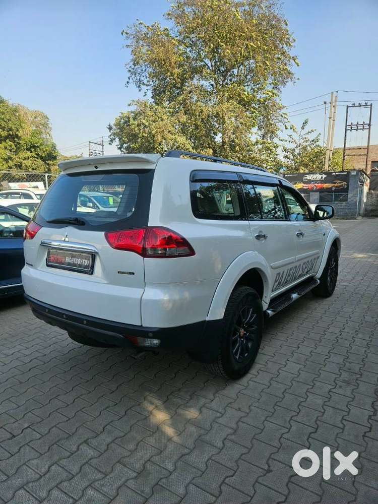 Mitsubishi Pajero Sport 4x2 Automatic, 2016, Diesel