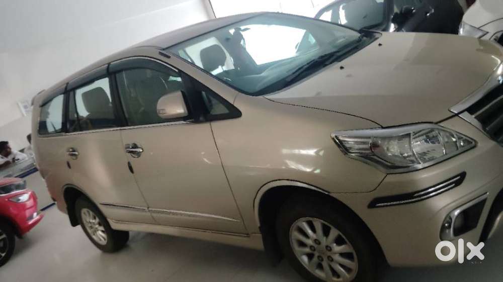 Toyota Innova 2.5 Z Diesel 7 Seater, 2014, Diesel