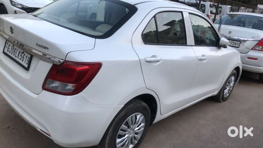Maruti Suzuki Dzire 1.2 Vxi, 2018, Petrol