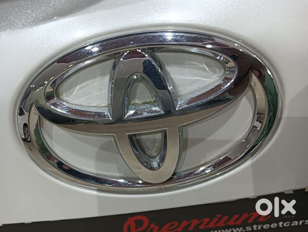 Toyota Innova Crysta 2.4 V, 2023, Diesel
