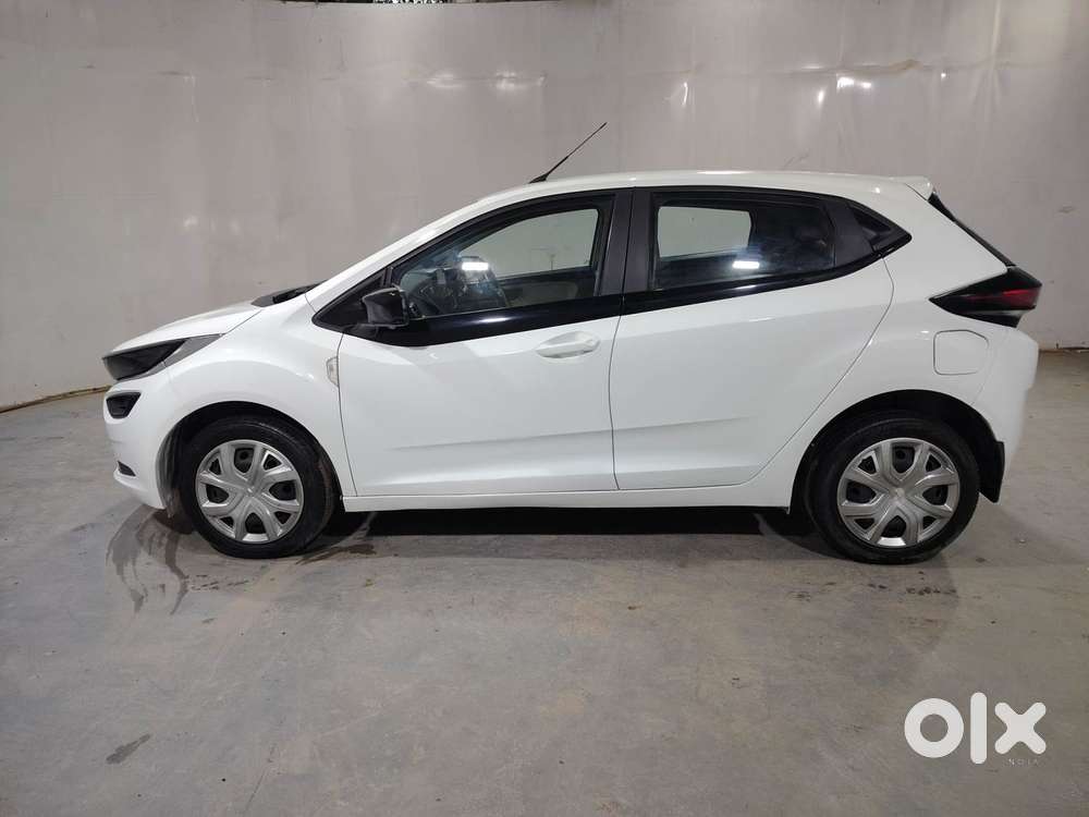 Tata Altroz Xm Plus Petrol, 2021, Petrol