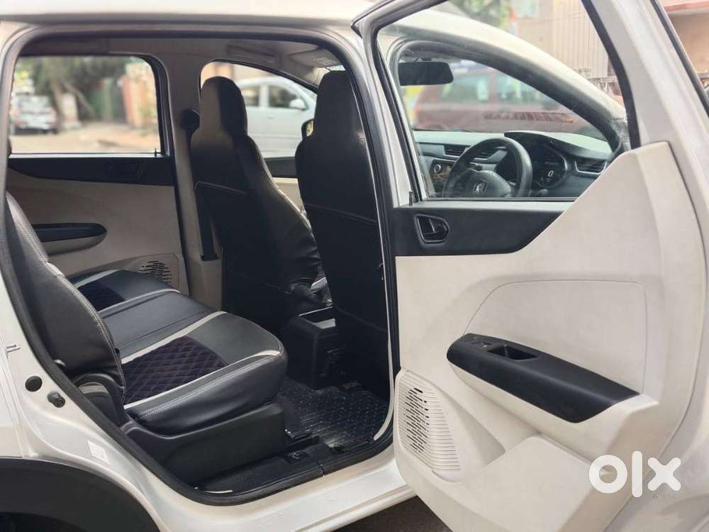 Renault Triber Rxl, 2022, Petrol