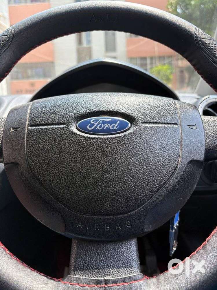 Ford Figo 1.2p Titanium Mt, 2010, Petrol