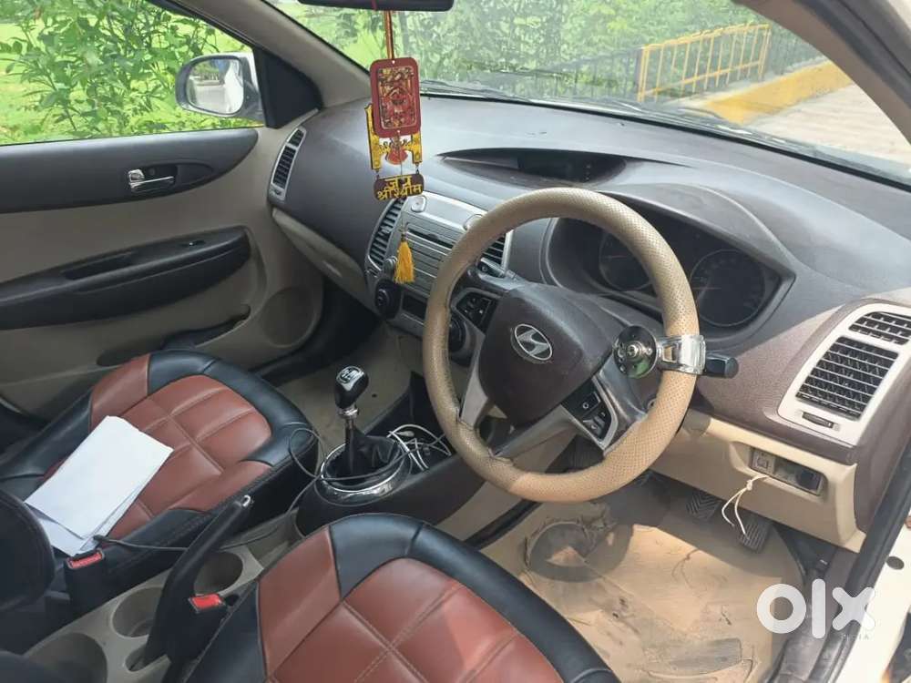 Hyundai I20 Asta 2013 Petrol Car