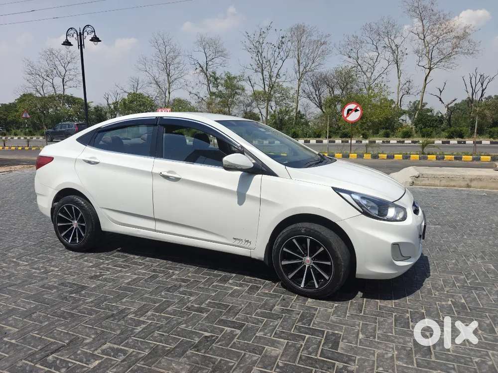 Genuine Good Condition White Colour Single Owner , No Dealer Please