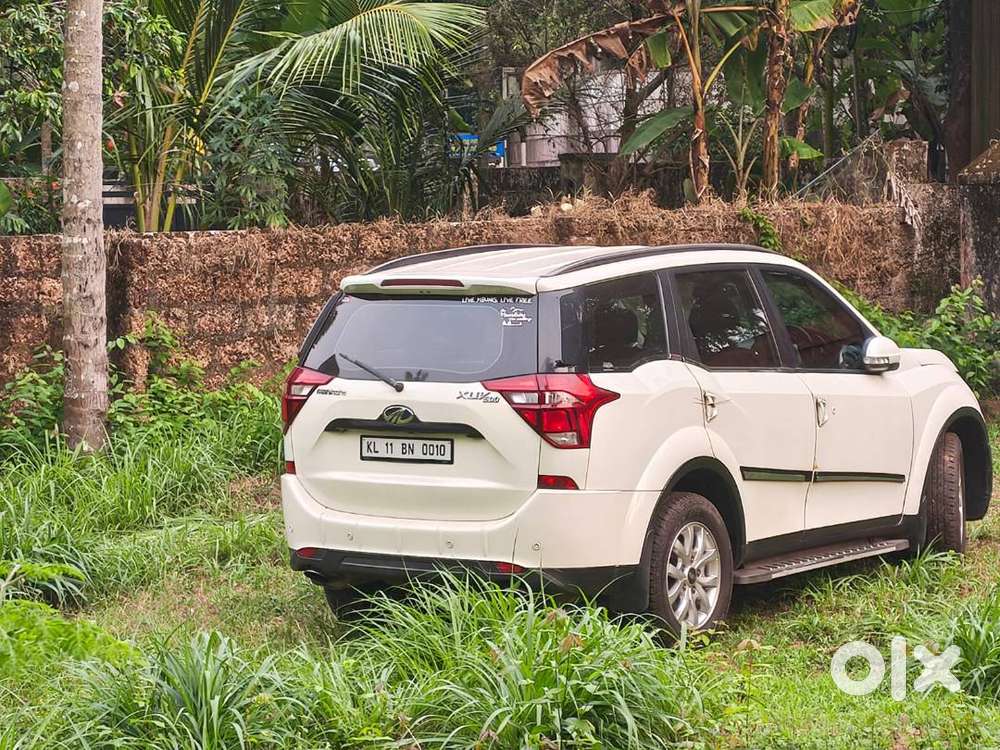 Mahindra Xuv500 Diesel 2018 Low  Kilometer Driven Single Owner