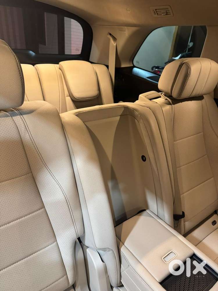 Mercedes Gls 400d 2021  Navy Blue  Excellent Condition  Luxury Suv