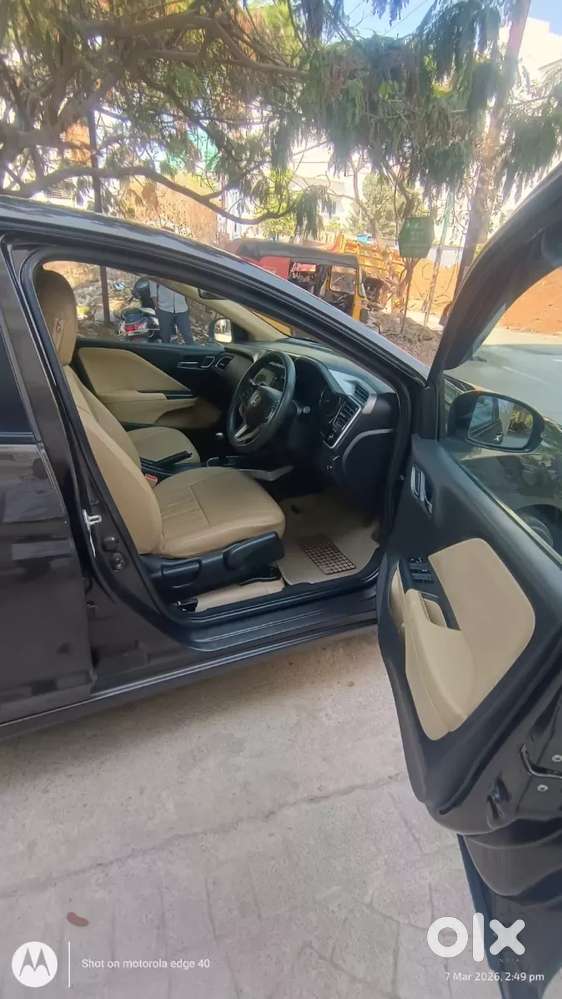 Honda City V Mt, 2018, Petrol
