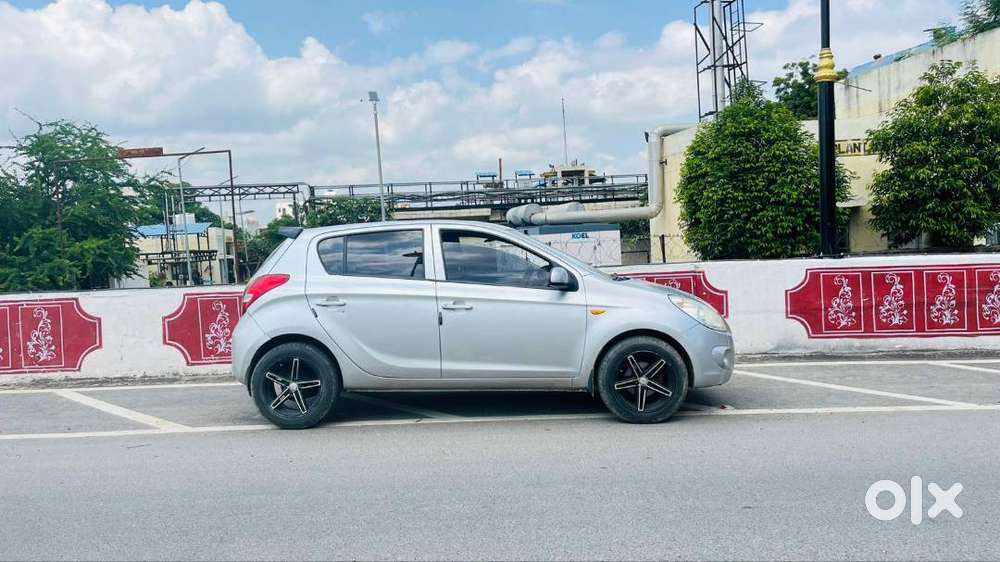 I20 Meghna 2012  Owner 2 End Sound Sistem 16 Inc Alloys