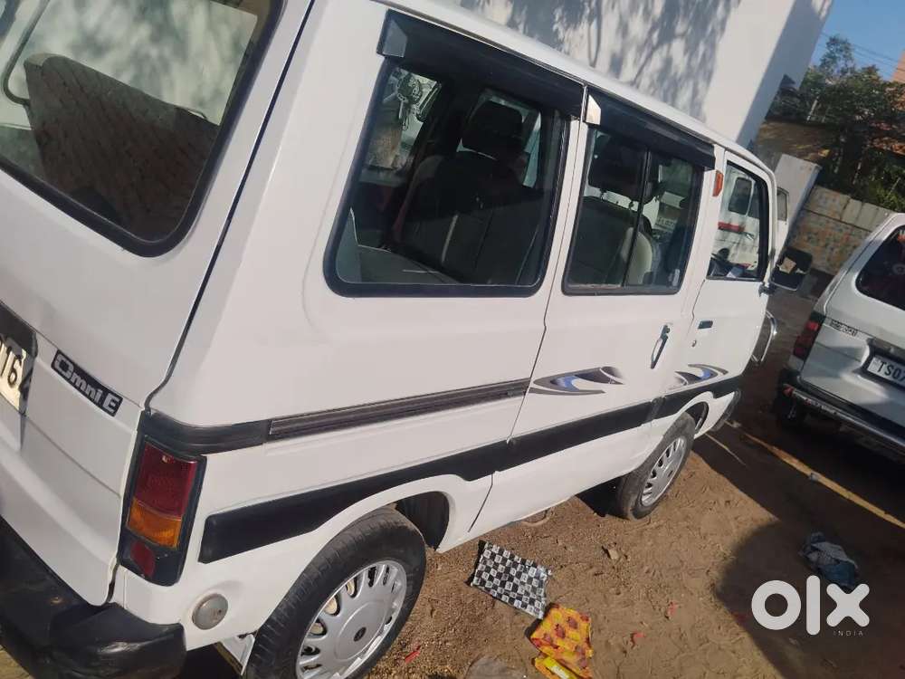 Maruti Suzuki Omni 2016
