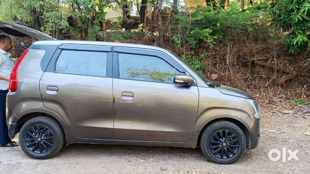 Maruti Suzuki Wagon R 1.2 Zxi Plus Amt, 2022, Petrol