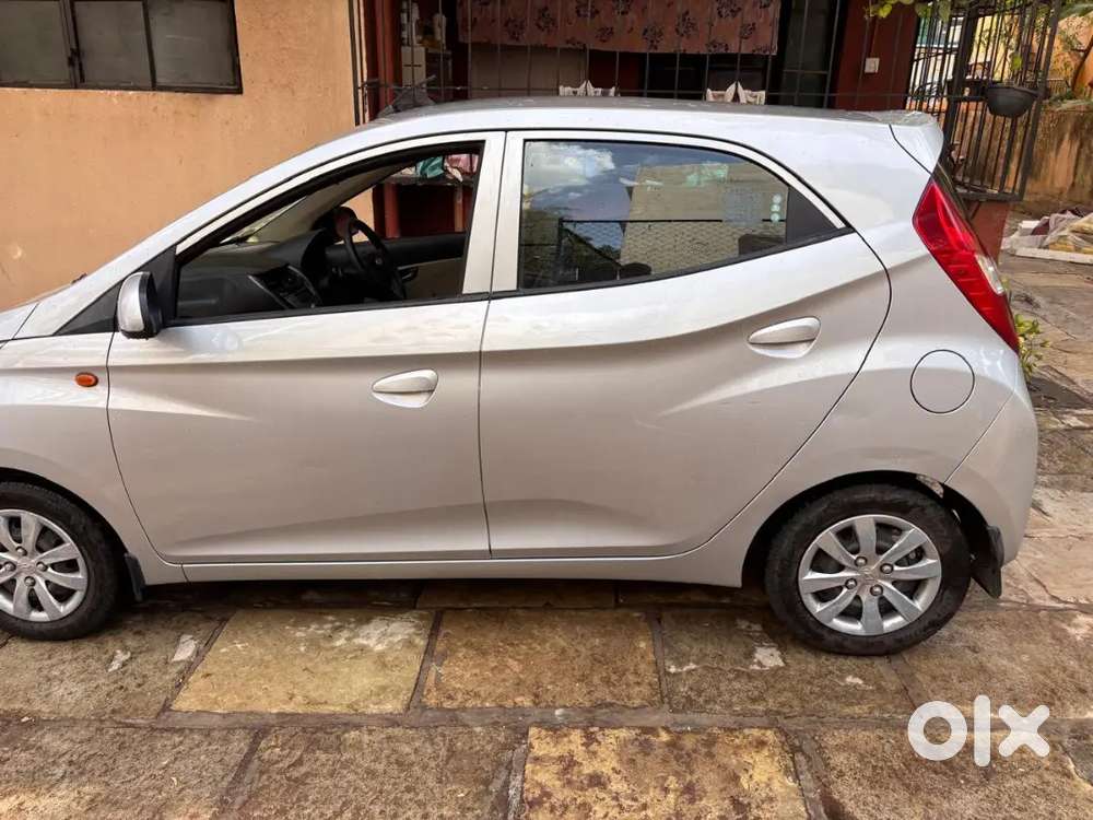 Hyundai Eon 2012 Petrol Well Maintained