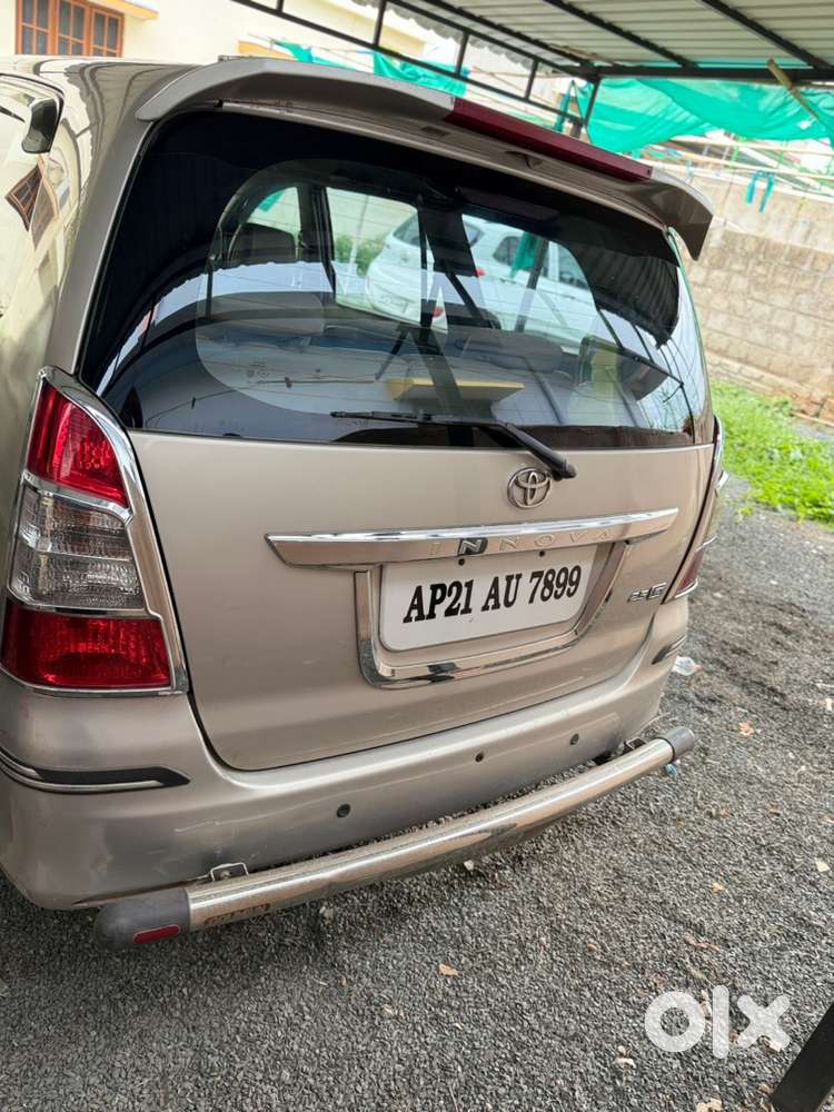 Toyota Innova Diesel 2014
