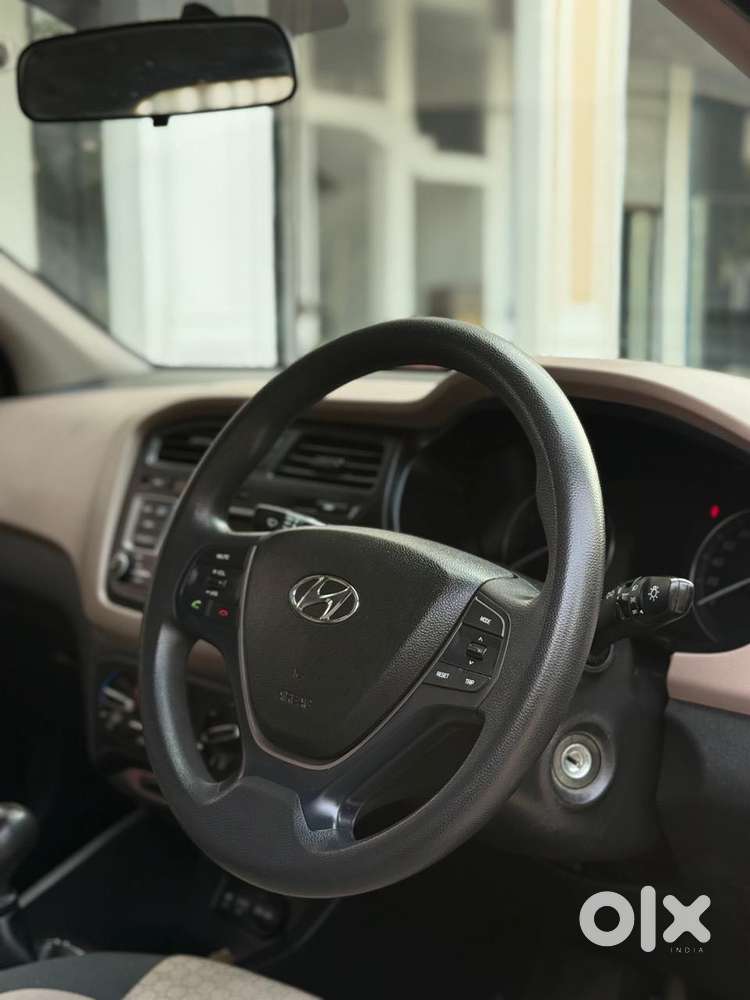 Hyundai I20 Sportz 1.2 Bs-iv, 2017, Petrol