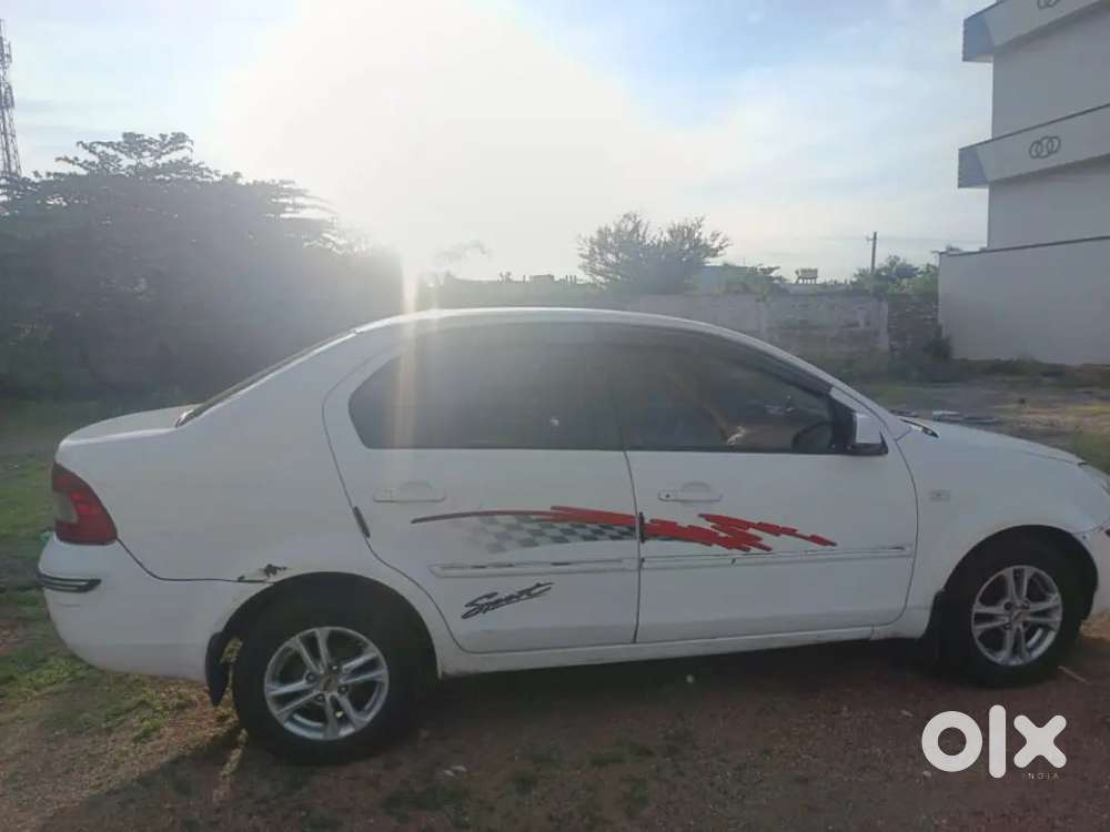 Ford Fiesta 2012 Diesel 105000 Km Driven