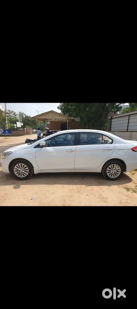 Maruti Suzuki Ciaz Zxi 2015 Petrol At