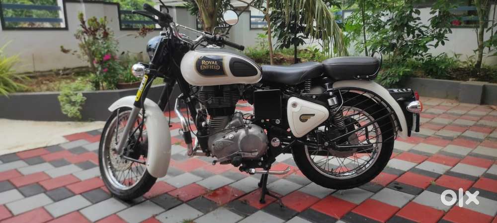 Royal Enfield Classic 350 Bs6 White Colour Price Royal Enfield
