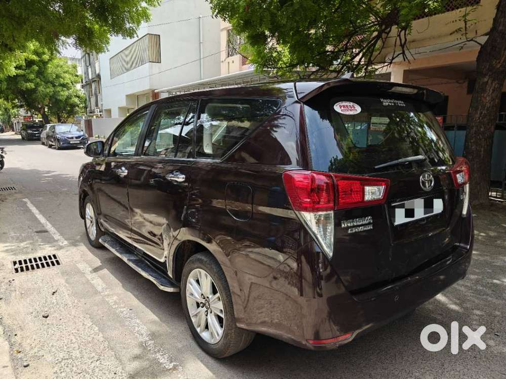 Toyota Innova Crysta 2.5z, 2016, Diesel