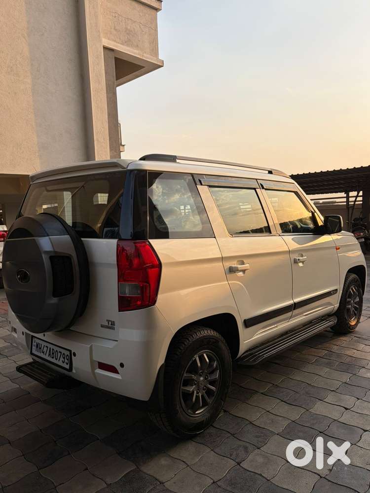 Mahindra Xuv300 W8 (o) 1.5 Diesel Amt, 2017, Diesel