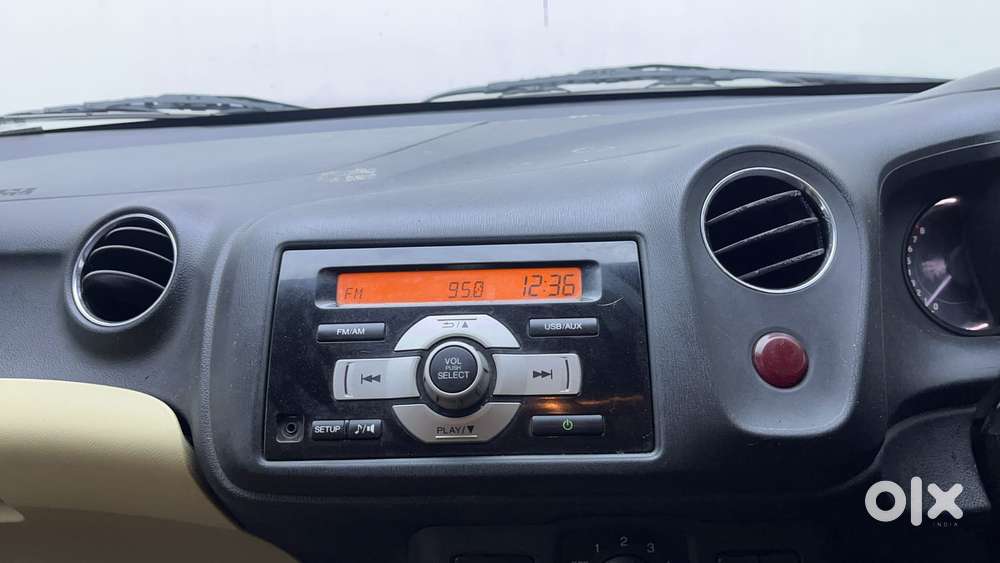 Honda Brio Vx Mt, 2015, Petrol