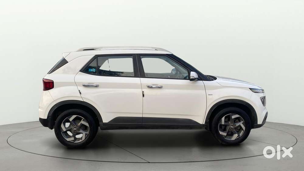 Hyundai Venue Sx Plus Turbo Dct, 2020, Petrol
