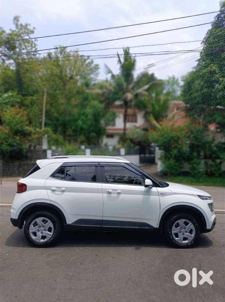 Hyundai Venue S Mt 1.2 Kappa, 2020, Petrol