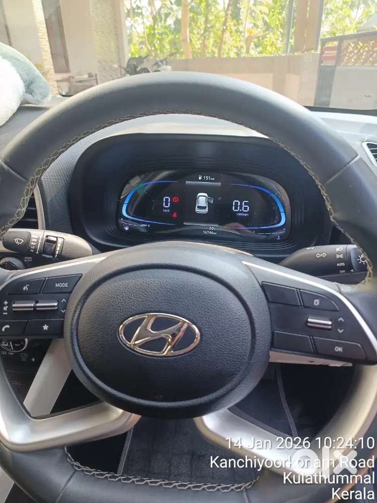 Hyundai Venue Full Option