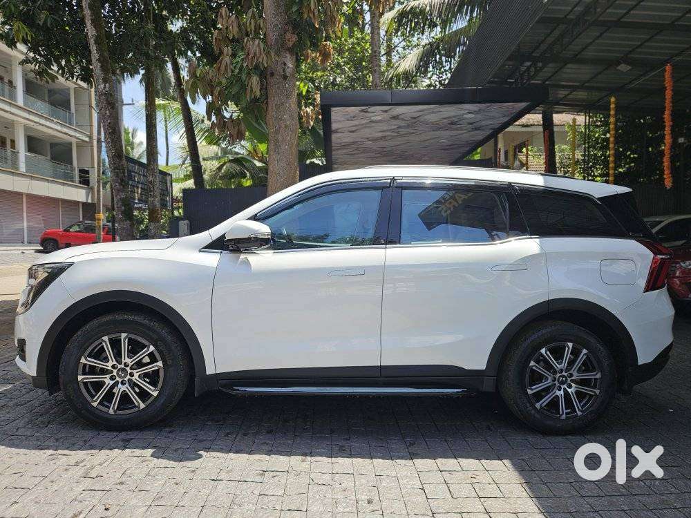 Mahindra Xuv700 2.2 Ax 7 Diesel At Luxury Pack Str, 2023, Diesel