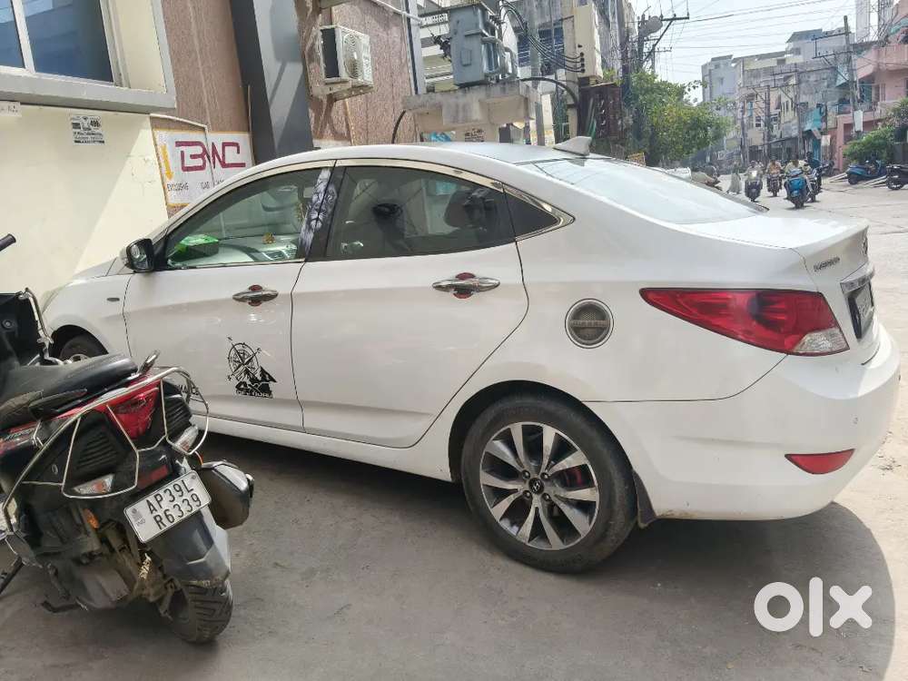 Hyundai Verna Crdi Sx 2015