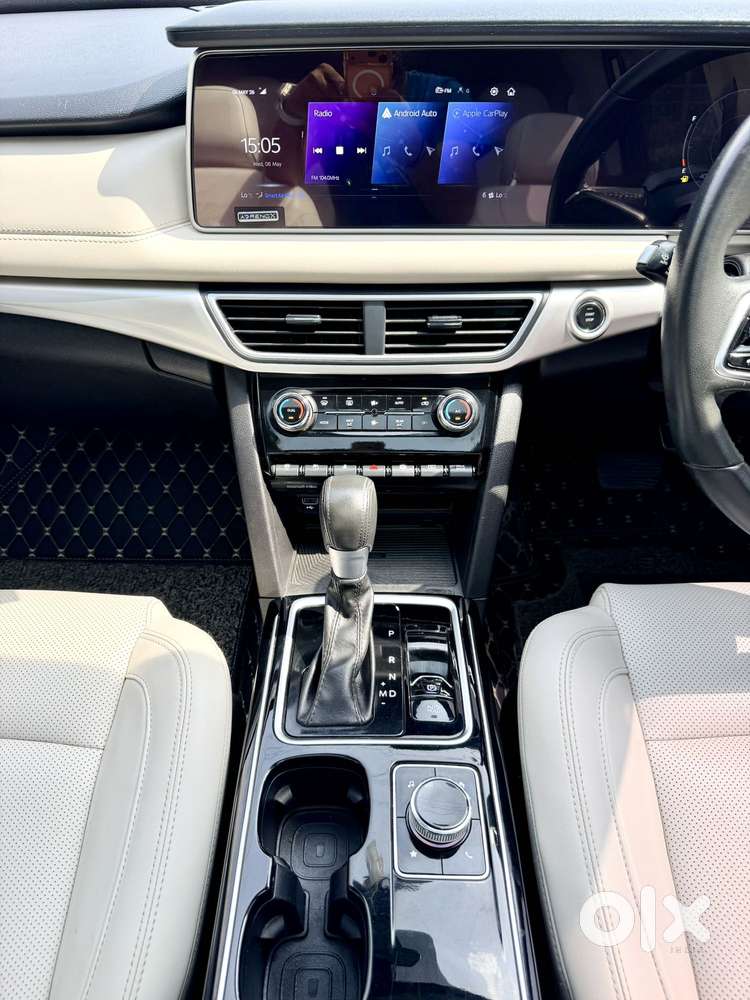 Mahindra Xuv700 2.2 Ax 7 Diesel At Luxury Pack Str, 2023, Diesel