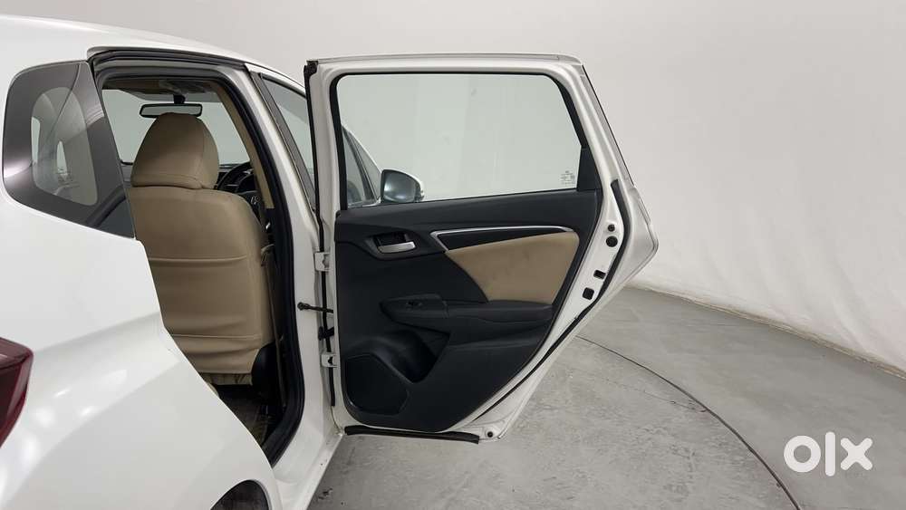 Honda Jazz V At I-vtec, 2015, Petrol