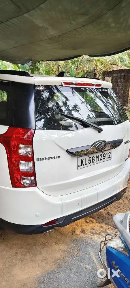 Xuv500w10, Sunroofmodel.two Keys,