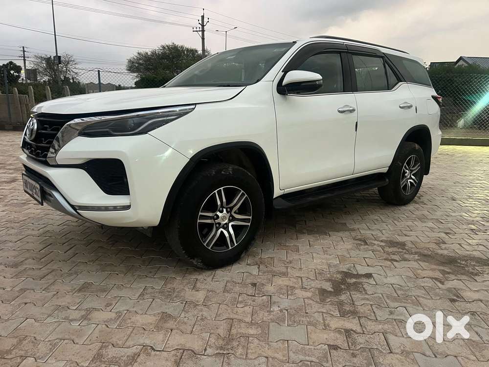 Toyota Fortuner 4x2 At 2.8 Diesel, 2022, Diesel