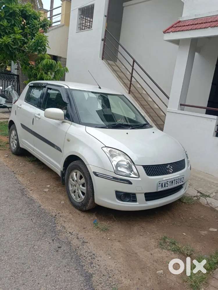 Mmaruti Suzuki Swift 2011 Petrol Good Condition