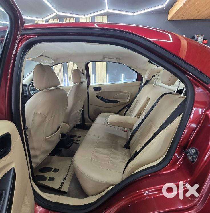 Ford Aspire Titatinium Blu Ti-vct, 2016, Petrol